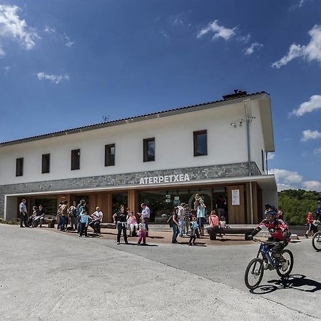 Youth Hostel Non Stop Inn By Irrisarri Land Igantzi Kültér fotó